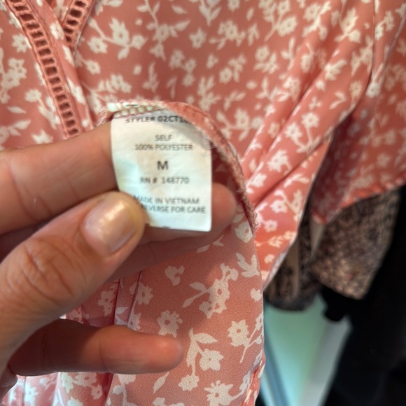 Floral Wrap Top - Pink - Picture 4 of 4